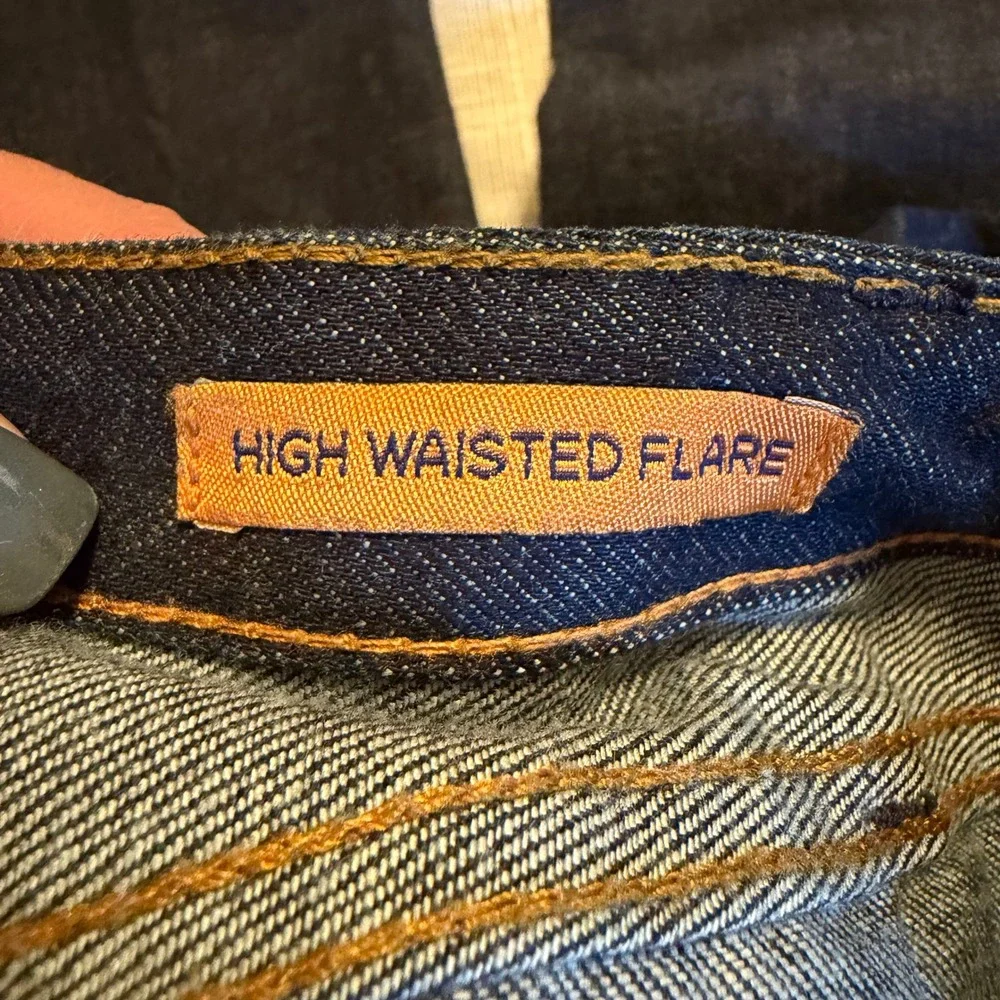 Tory Burch Dark Wash Wide Leg Denim Jeans Gold Logo Size 26 Indigo Stretch